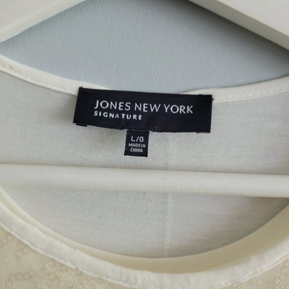 Jones New York Signature Sequined Scoop Neck T-shirt - Picture 3 of 6